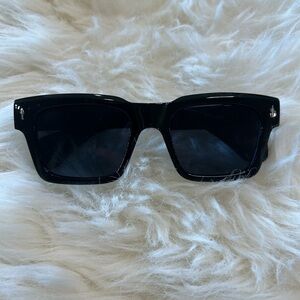 Sleek Black Square Glasses with Chunky Frame